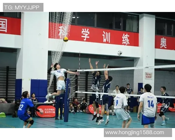 北京排球队实力变革引发热议新赛季展望与挑战并存 北京排球队实力变革引发热议新赛季展望与挑战并存