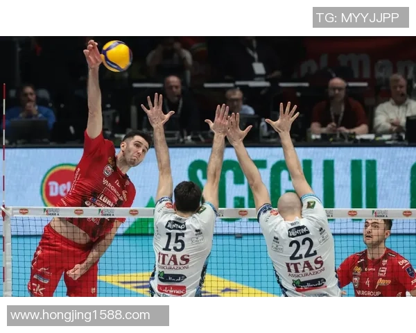 国内足球明星男排的名字与他们的运动成就及影响力分析 国内足球明星男排的名字与他们的运动成就及影响力分析