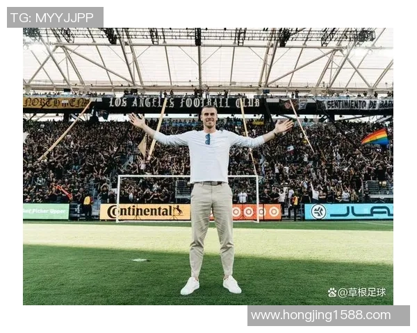 足球明星私下生活揭秘便装时尚与场外趣事全记录 足球明星私下生活揭秘便装时尚与场外趣事全记录